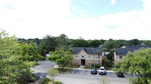 4-9950 Turf Way, Orlando, FL, 32837-8989 | Card Image