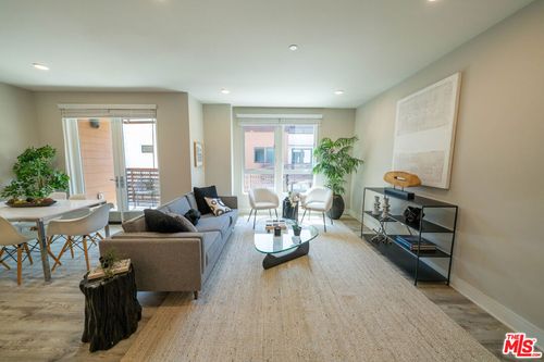 410-6030 Seabluff Dr, Playa Vista, CA, 90094-3151 | Card Image