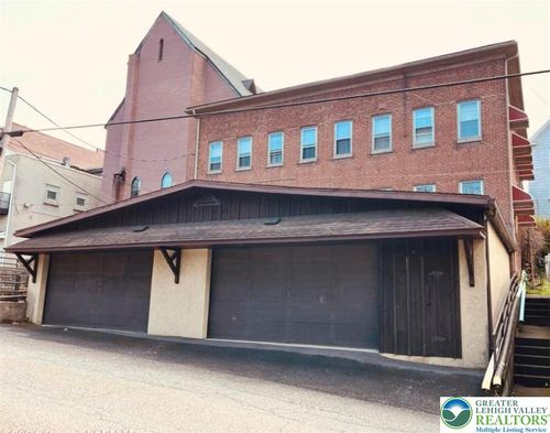 25 W Ridge St, Lansford, PA, 18232-1331 | Card Image