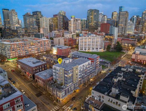 apt-801-2440 Western Ave, Seattle, WA, 98121-3304 | Card Image