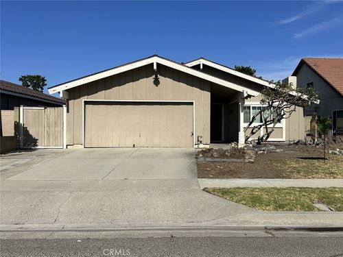 19706 Alida, Cerritos, CA, 90703 | Card Image