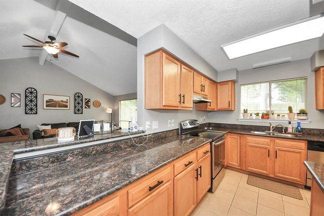 4515 Dawn Creek Ln, House other with 3 bedrooms, 2 bathrooms and 2 parking in Spring TX | Image 10