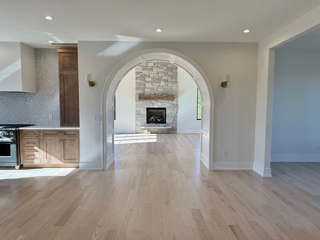 552 S Stocks Rd, House other with 4 bedrooms, 4 bathrooms and null parking in Summit WI | Image 10