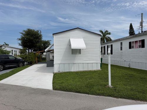 8517 Sw 17th Ct, Davie, FL, 33324-5107 | Card Image