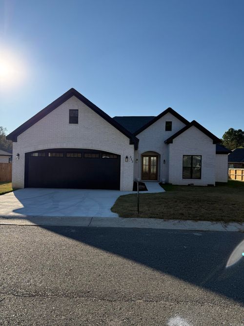 213 Fox Chase, Hot Springs, AR, 71913 | Card Image