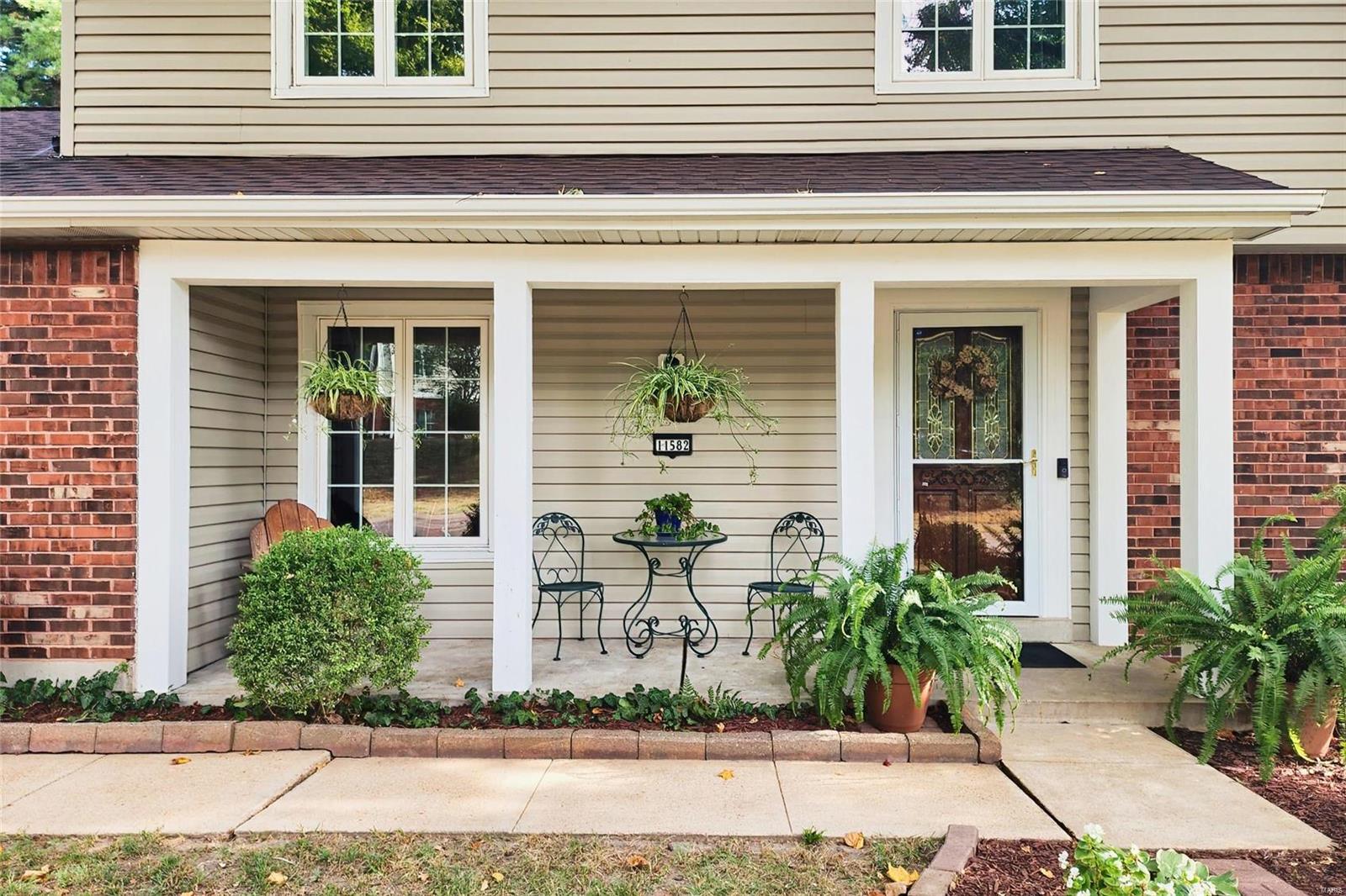 Tivoli Ln, Saint Louis, MO 63146
