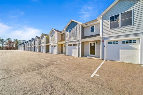 unit-g-5 Dumaine Ave, Nashua, NH, 03063-1032 | Card Image