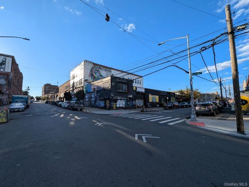 273 Meserole St, Brooklyn, NY, 11206-2244 | Card Image