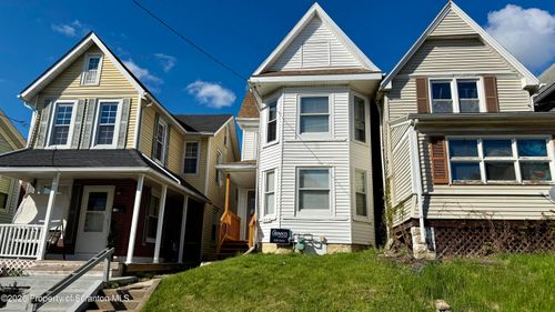 1032 Chestnut St, Sunbury, PA, 17801-2928 | Card Image