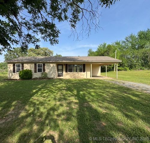 19102 Daisy Ln, Spiro, OK, 74959-4284 | Card Image