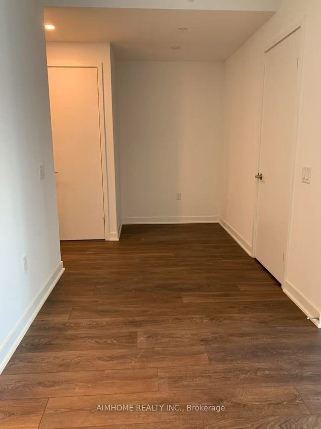 1009 - 125 Blue Jays Way, Condo with 2 bedrooms, 1 bathrooms and null parking in Toronto ON | Image 4