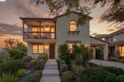 1502 Flagship Dr, Vallejo, CA, 94592 | Card Image