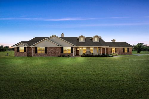 701 Shiloh Trl, China Spring, TX, 76633-3153 | Card Image