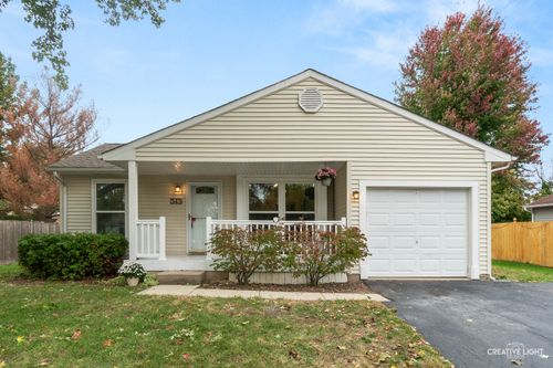 343 Danbury Dr, Naperville, IL, 60565-3233 | Card Image