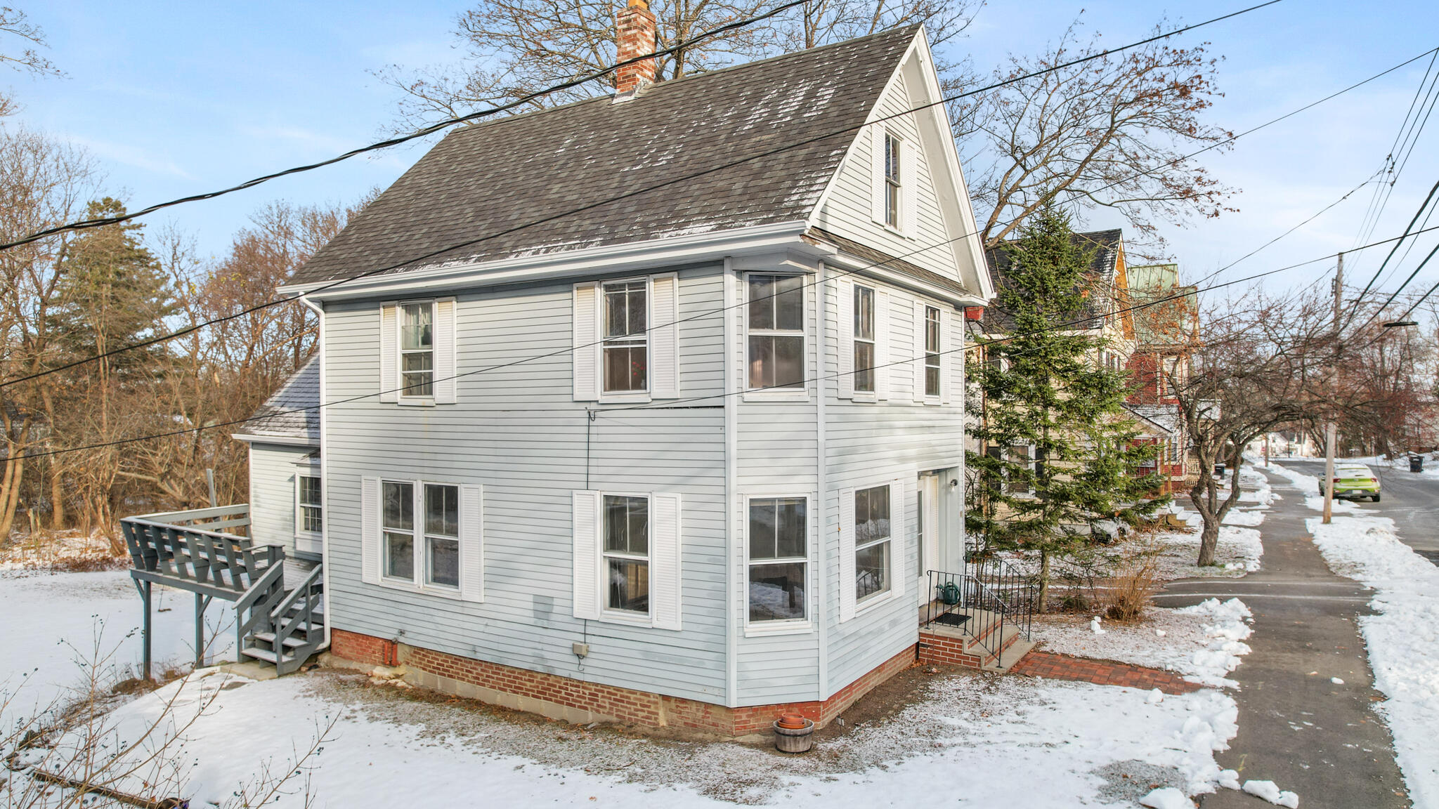 Cottage St, Bangor, ME 04401