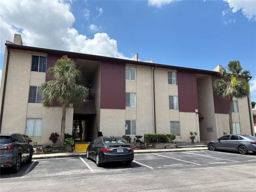 unit-65-3814 N Lake Dr, TAMPA, FL, 33614-2050 | Card Image