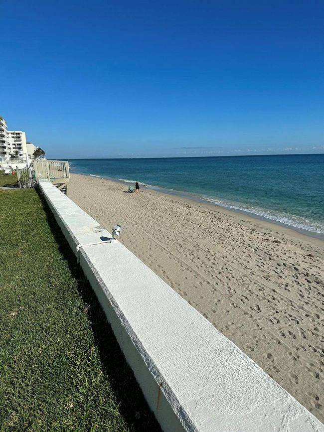 APT-205 - 3570 S Ocean Blvd, Condo with 1 bedrooms, 2 bathrooms and null parking in South Palm Beach FL | Image 26