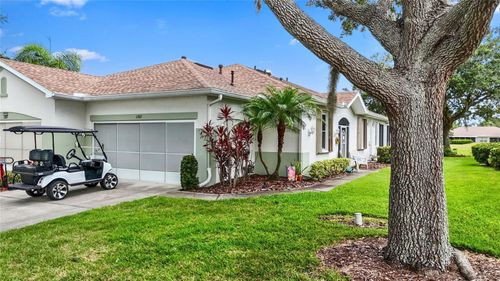 1207 Huntington Greens Dr, SUN CITY CENTER, FL, 33573-8074 | Card Image