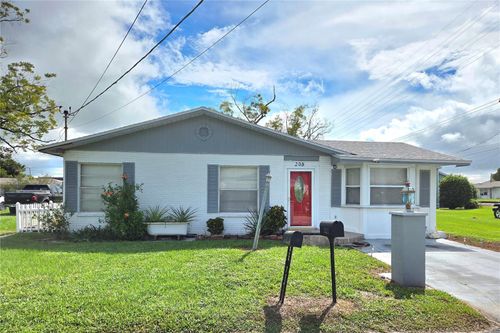 208 Sw 3rd Ave, MULBERRY, FL, 33860-3030 | Card Image