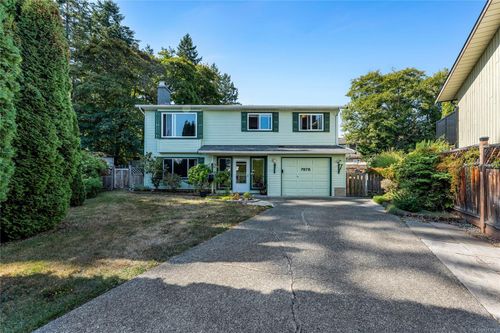 7678 Grieve Cres, Central Saanich, BC, V8M1L6 | Card Image