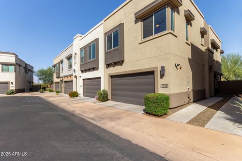 7324 E Vista Bonita Dr, Scottsdale, AZ, 85255-4992 | Card Image