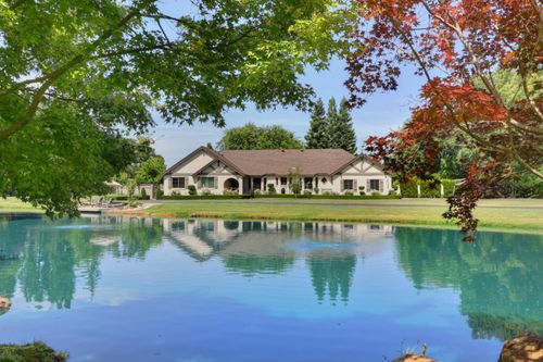 12977 Orange Road, Wilton, CA, 95693 | Card Image