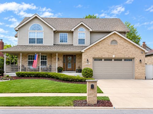 16611 Karen Springs Dr, Lockport, IL, 60441-7004 | Card Image