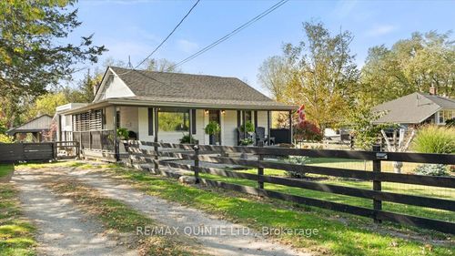 107 Ashley St, Foxboro, ON, K0K2B0 | Card Image