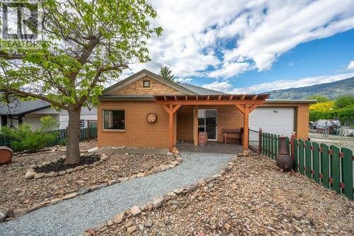 703 Similkameen Ave, Oliver, BC, V0H1T6 | Card Image