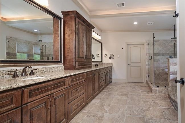 2 Black Cormorant Pl, House other with 3 bedrooms, 4 bathrooms and 2 parking in Spring TX | Image 36