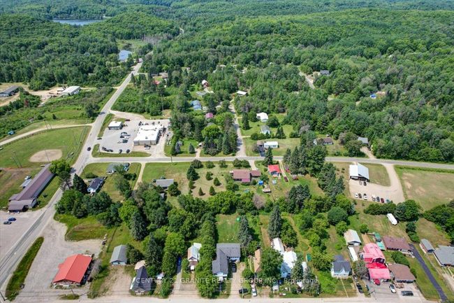 2289 Loop Rd, Home with 6 bedrooms, 4 bathrooms and 4 parking in Wilberforce ON | Image 22