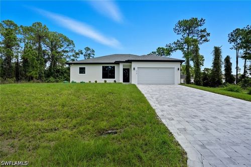 219 Ogden Ave S, LEHIGH ACRES, FL, 33974-9738 | Card Image