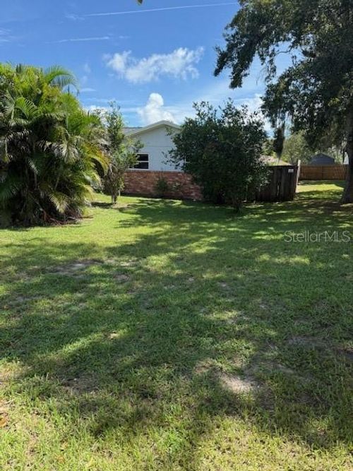 507 Poinsettia Ave, Titusville, FL, 32796-3724 | Card Image