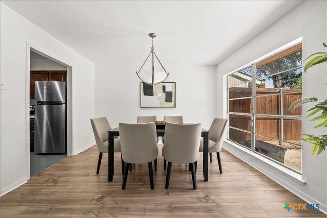 9206 Flickering Shadow Dr, Townhouse with 3 bedrooms, 3 bathrooms and null parking in Dallas TX | Image 4