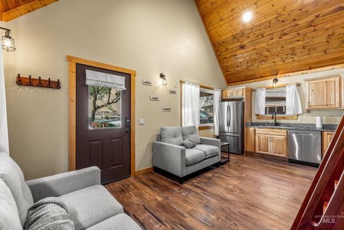 1432 Salmon Dr, Riggins, ID, 83549-0098 | Card Image