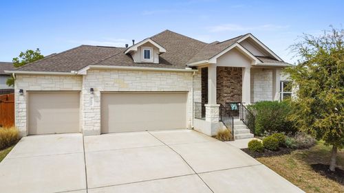 112 Bell Hill Dr, Dripping Springs, TX, 78620-2063 | Card Image