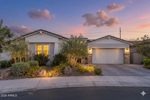 11385 N Luckenbach St, Surprise, AZ, 85388-3151 | Card Image