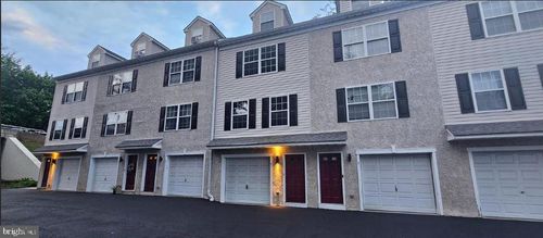 238 E Gay St, West Chester, PA, 19380-2790 | Card Image