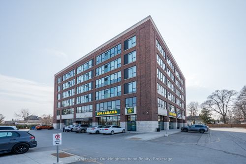 404-109 King Ave E, Newcastle, ON, L1B0V5 | Card Image