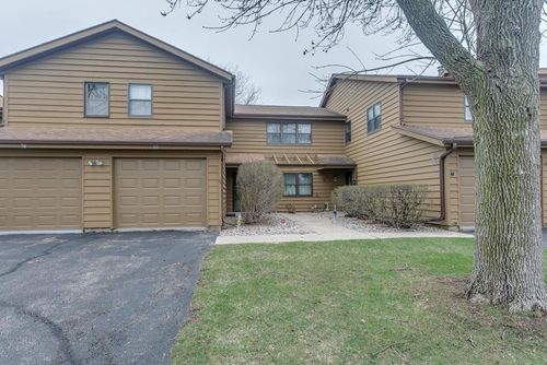 60-930 Manor Drive, NEENAH, WI, 54956 | Card Image