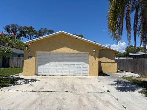 4143 Randolph Court, Lake Worth, FL, 33461 | Card Image