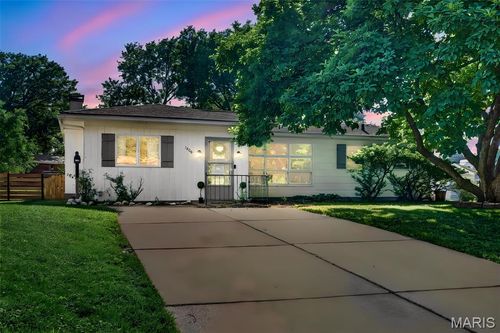 1480 Mundy Dr, Florissant, MO, 63031-6228 | Card Image