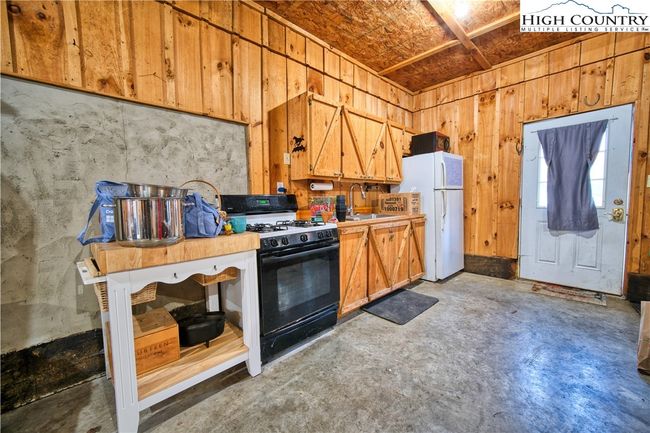 201 Colt Creek Rd, House other with 1 bedrooms, 1 bathrooms and null parking in Lansing NC | Image 8