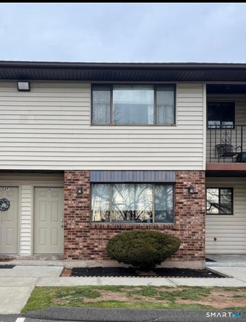 22g-140 Thompson St, East Haven, CT, 06513-1964 | Card Image