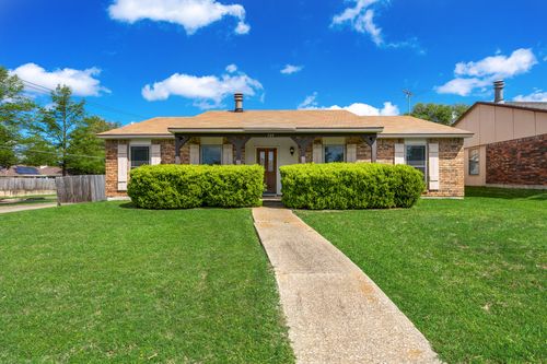 729 Via Altos, Mesquite, TX, 75150-4430 | Card Image