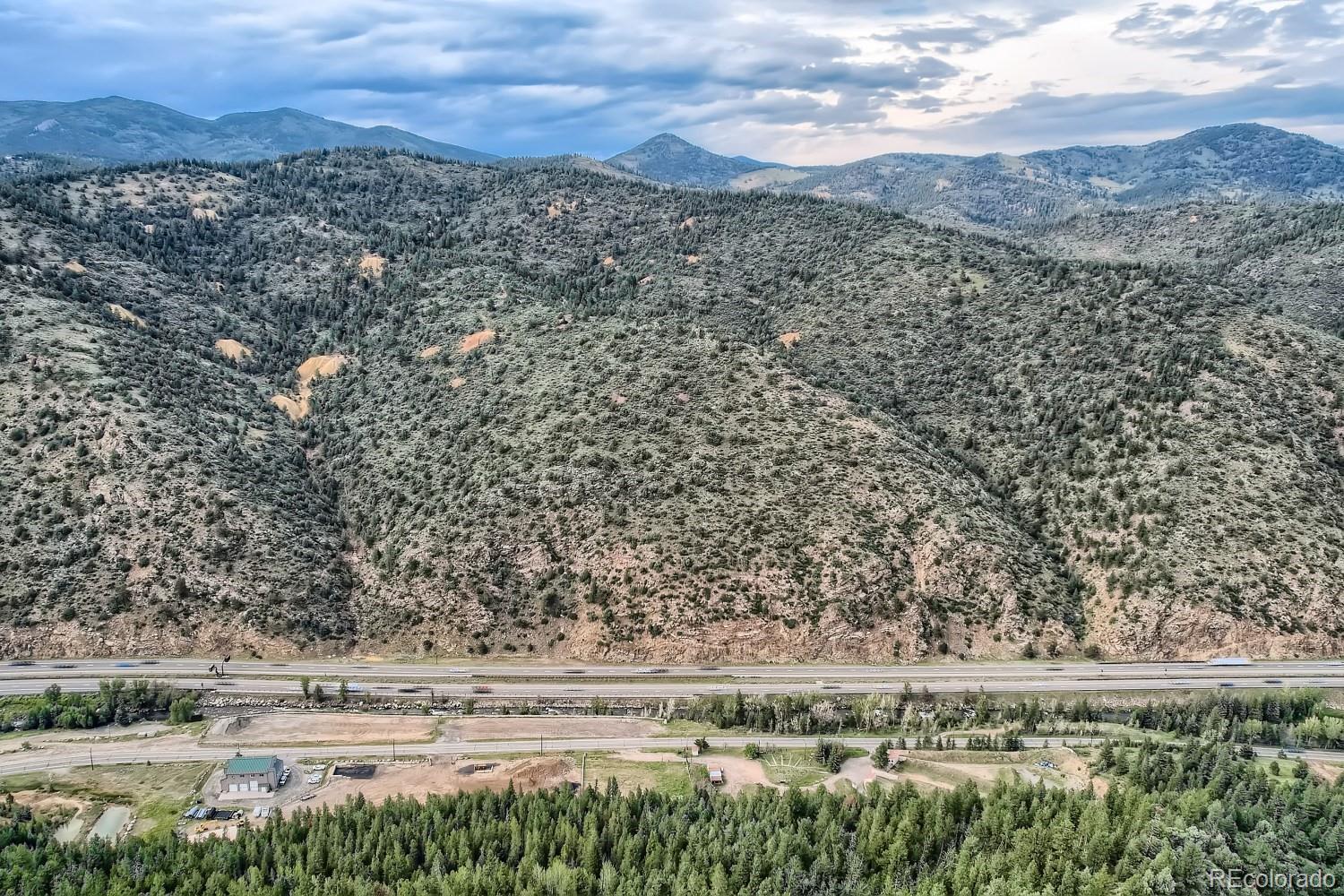 Land in Dumont 3