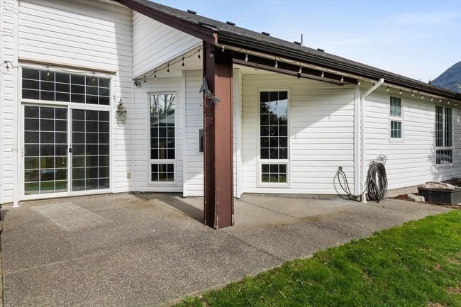 9962 Llanberis Way, House other with 3 bedrooms, 2 bathrooms and 2 parking in Rosedale BC | Image 25