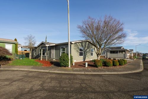 26-11105 Main St Ne, Donald, OR, 97020-9768 | Card Image