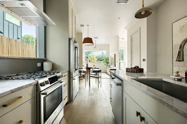 Kitchen | Image 6