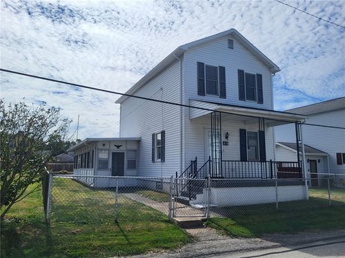 219 10th St, Bradenville, PA, 15620 | Card Image